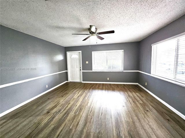 1040 NW 73rd Ter, Margate, FL 33063