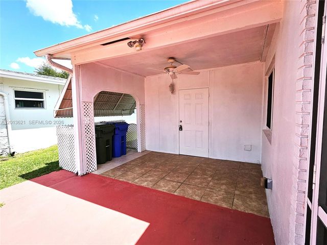 1040 NW 73rd Ter, Margate, FL 33063