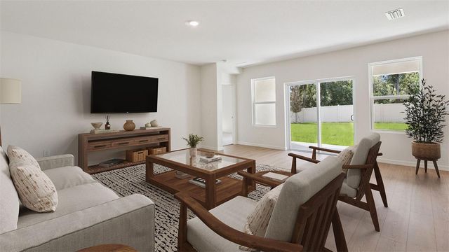 1092 MORFONTAINE STREET, Daytona Beach, FL 32124