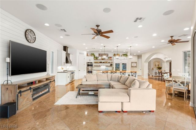 1035 Aviator Court, Henderson, NV 89002