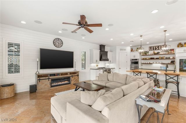 1035 Aviator Court, Henderson, NV 89002