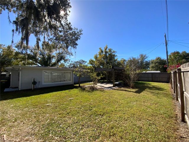 3145 BELLEVUE STREET, Sarasota, FL 34237