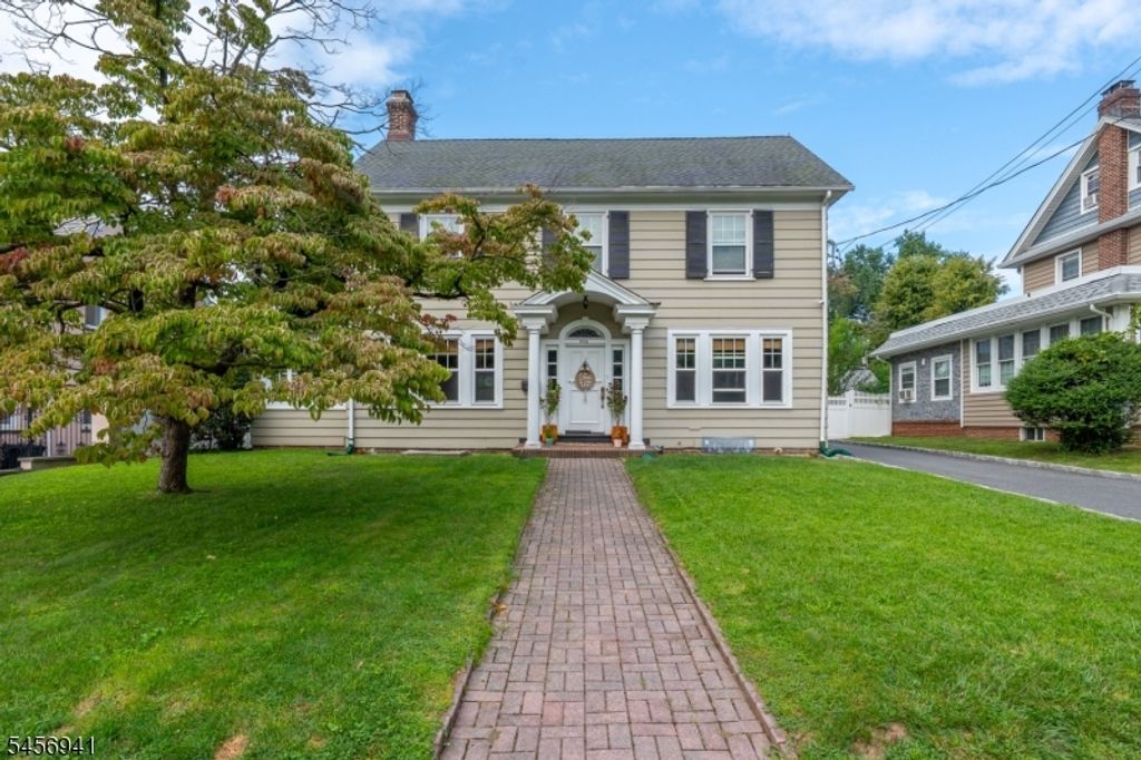 638 Union Ave, Elizabeth City, NJ 07208 — photo 2