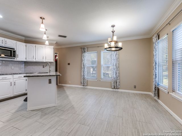 10326 Country Vista, San Antonio, TX 78249