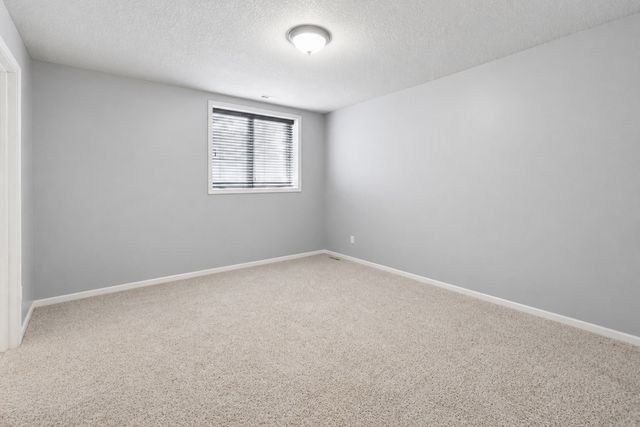 4208 SW Camden Ridge Drive, Ankeny, IA 50023