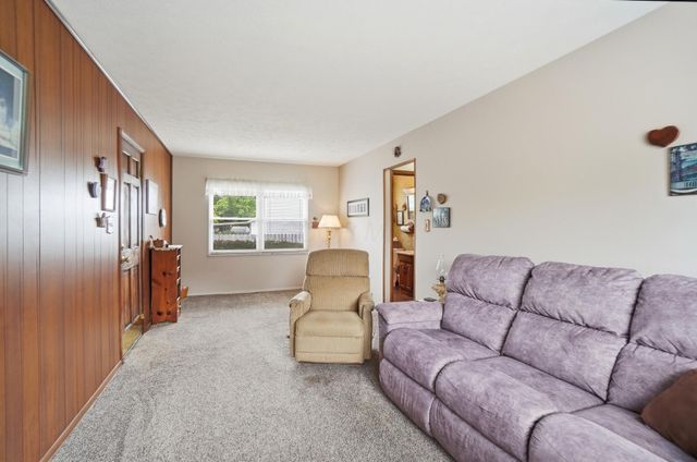 1750 Flinthill Drive, Columbus, OH 43223