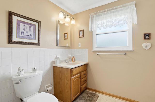 1750 Flinthill Drive, Columbus, OH 43223
