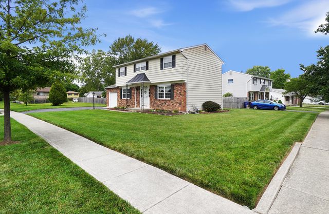 1750 Flinthill Drive, Columbus, OH 43223