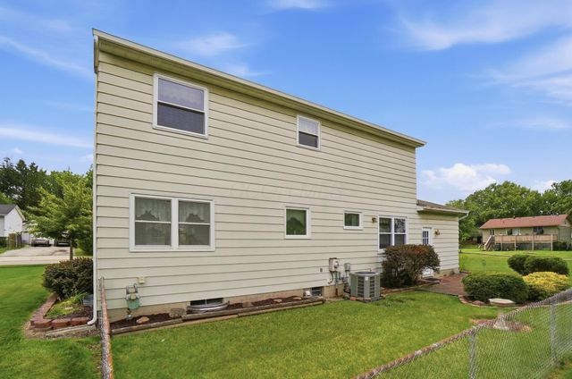 1750 Flinthill Drive, Columbus, OH 43223