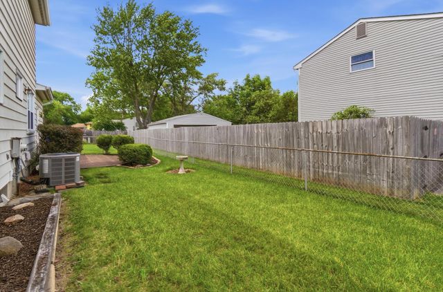 1750 Flinthill Drive, Columbus, OH 43223
