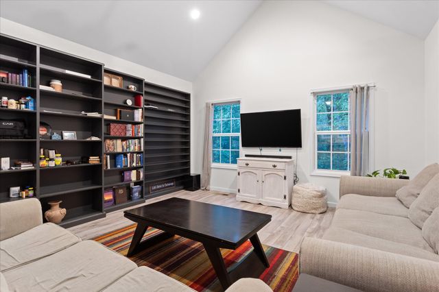 4441 Raccoon Mountain Road, Chattanooga, TN 37419