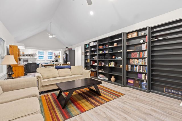 4441 Raccoon Mountain Road, Chattanooga, TN 37419