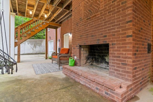 4441 Raccoon Mountain Road, Chattanooga, TN 37419