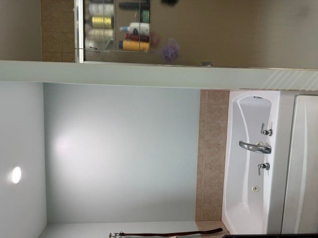438 Grosvenor Lane 438, Aurora, IL 60504