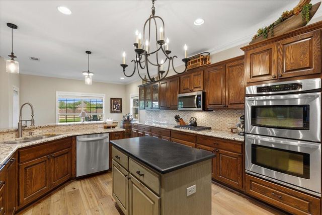 111 Axis TRL, Bastrop, TX 78602