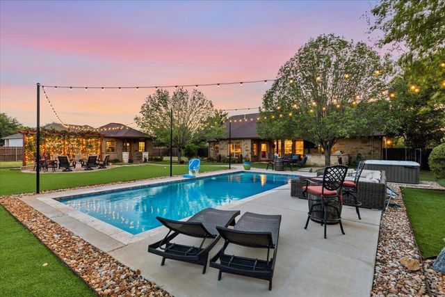 111 Axis TRL, Bastrop, TX 78602