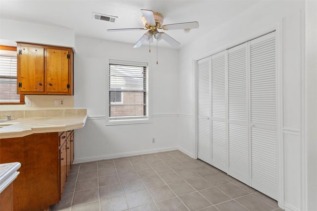 707 Briargrove Drive, Alvin, TX 77511