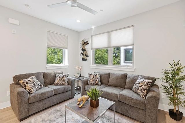 1120 Galveston Avenue 1, Fort Worth, TX 76104