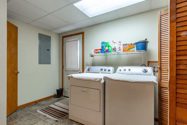 1279 PENNINGTON, Rapid City, SD 57703