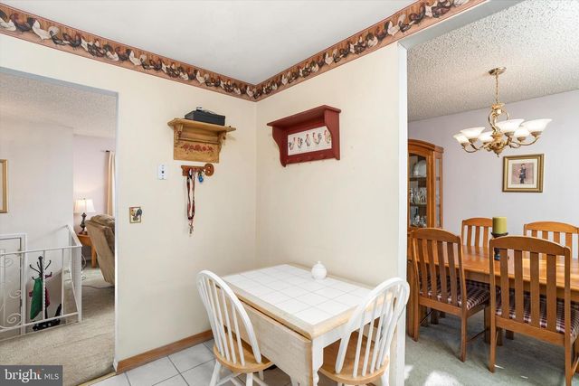 2203 KUSER RD, Hamilton, NJ 08690