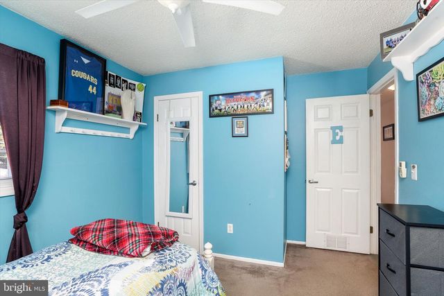 2203 KUSER RD, Hamilton, NJ 08690