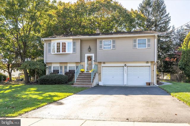 2203 KUSER RD, Hamilton, NJ 08690