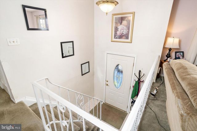 2203 KUSER RD, Hamilton, NJ 08690