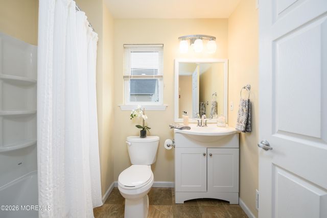 711 Center Street, Union Beach, NJ 07735