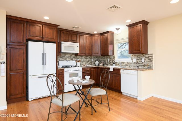 711 Center Street, Union Beach, NJ 07735