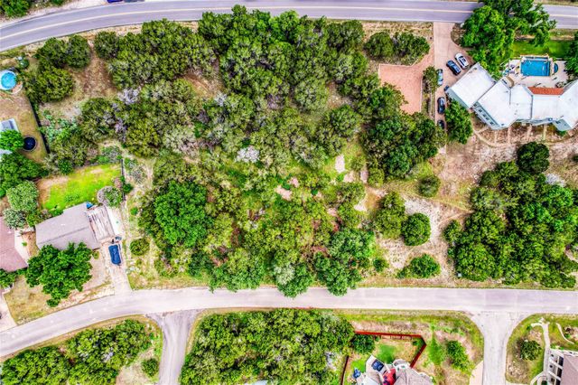 2722 Cody Ave, Lago Vista, TX 78645