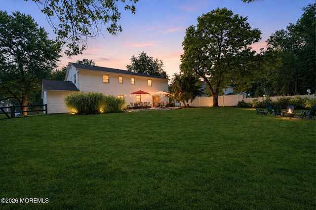 18 Wylie Terrace, Morganville, NJ 07751