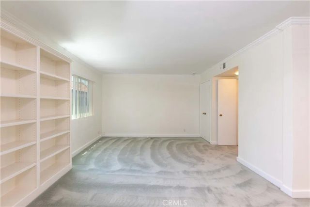 958 Palo Verde Ave, Long Beach, CA 90815