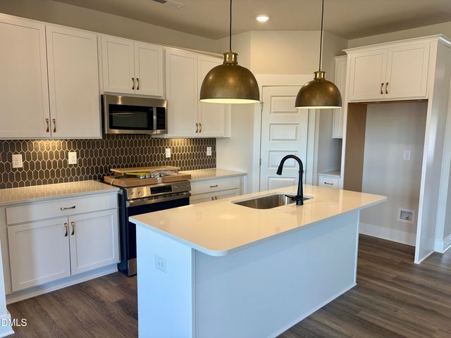 1911 Pollinator Place, Mebane, NC 27302