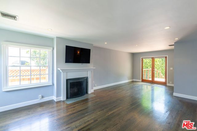 1530 S Sierra Bonita Avenue, Los Angeles, CA 90019