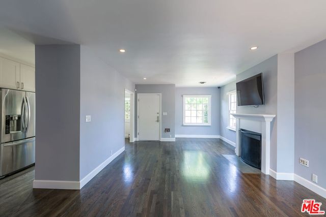 1530 S Sierra Bonita Avenue, Los Angeles, CA 90019