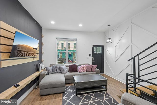 2540 W MONTGOMERY AVE, Philadelphia, PA 19121