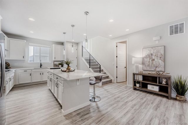 20970 E Quincy Drive, Aurora, CO 80015