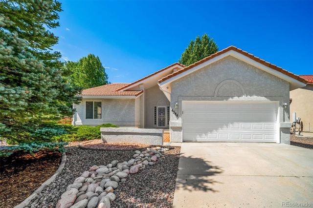 4384 Las Lunas Court, Castle Rock, CO 80104