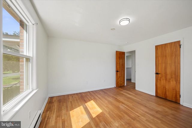 85 E COLLEGE AVE, Wernersville, PA 19565