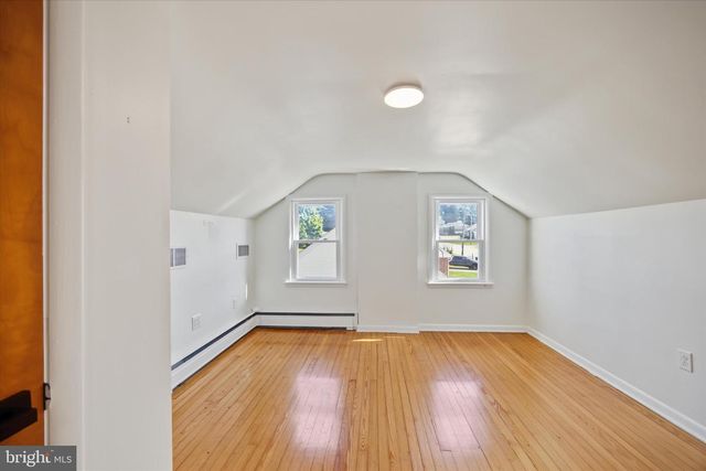 85 E COLLEGE AVE, Wernersville, PA 19565