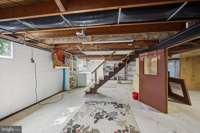 85 E COLLEGE AVE, Wernersville, PA 19565