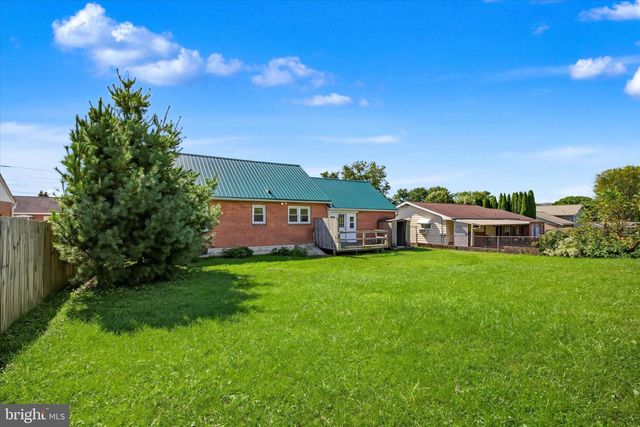85 E COLLEGE AVE, Wernersville, PA 19565