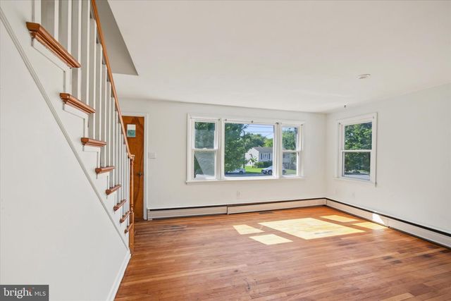 85 E COLLEGE AVE, Wernersville, PA 19565