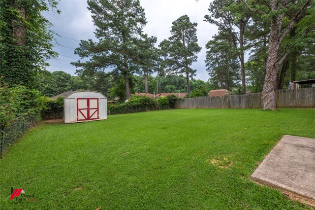 8905 Brandon Drive, Shreveport, LA 71118