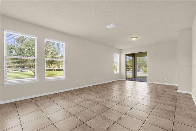 16073 PEBBLE BLUFF LOOP, Winter Garden, FL 34787