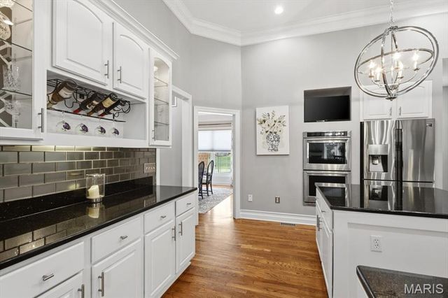 83 Saybridge Manor Parkway, Lake St Louis, MO 63367