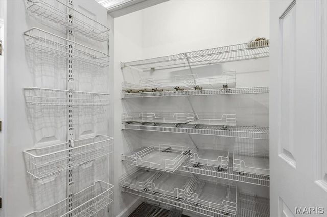 83 Saybridge Manor Parkway, Lake St Louis, MO 63367