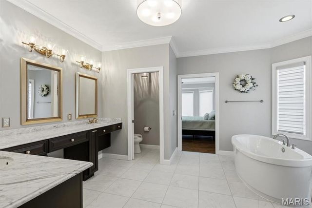 83 Saybridge Manor Parkway, Lake St Louis, MO 63367