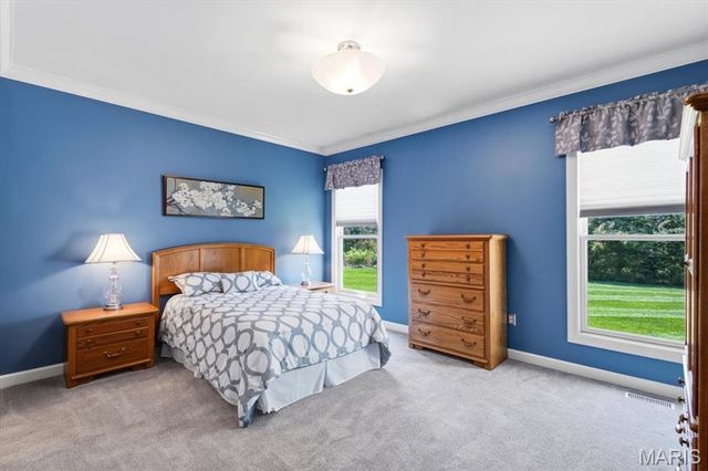 83 Saybridge Manor Parkway, Lake St Louis, MO 63367