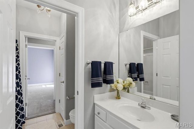 83 Saybridge Manor Parkway, Lake St Louis, MO 63367